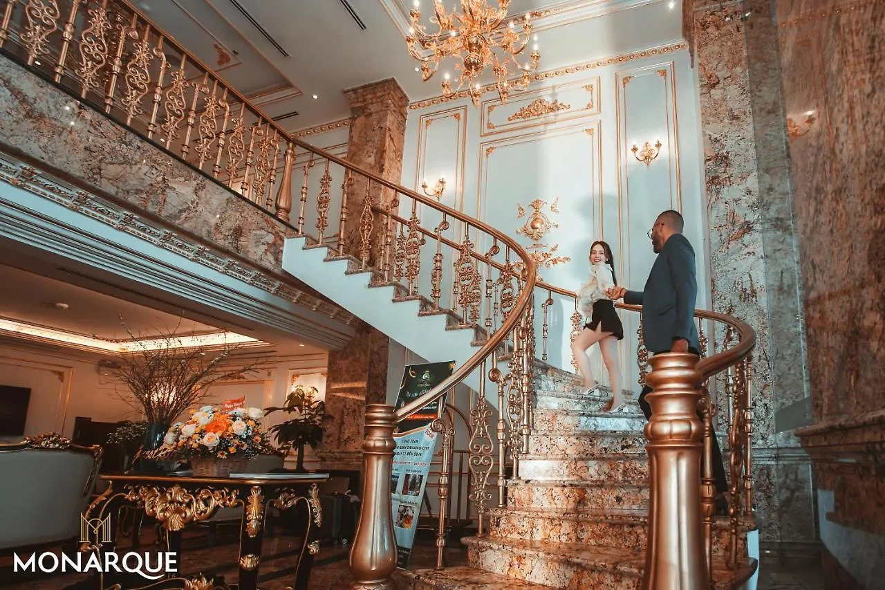Monarque Hotel Danang