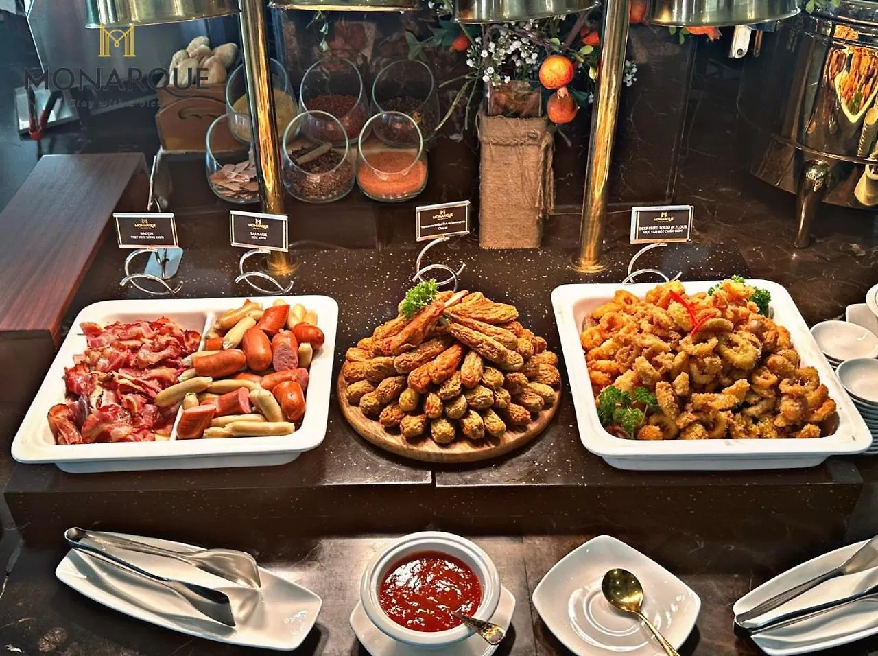 Monarque Hotel Danang 4*, Da Nang