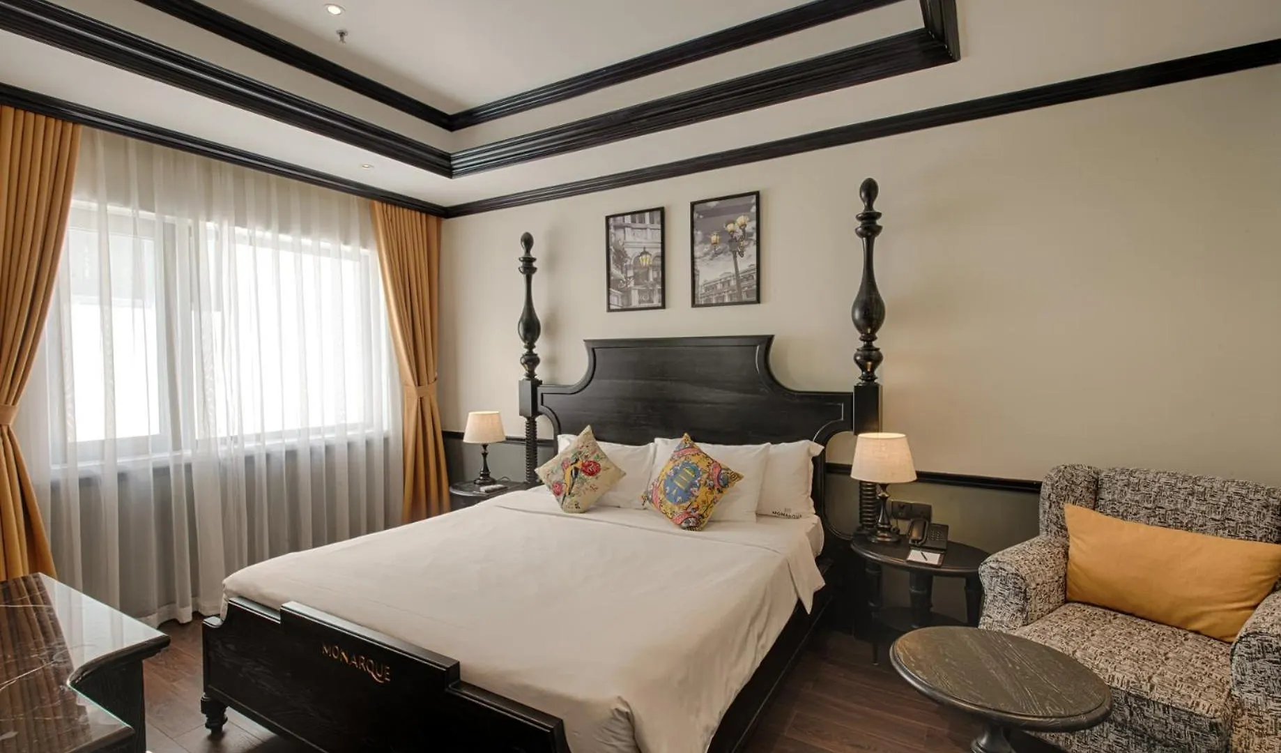 Monarque Hotel Danang