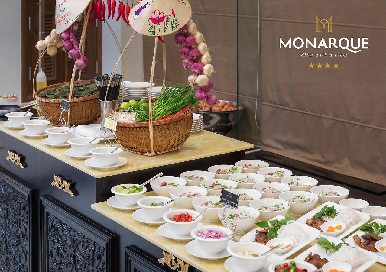 Monarque Hotel Danang